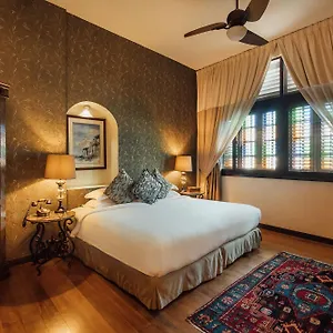 Campbell House Hotel George Town